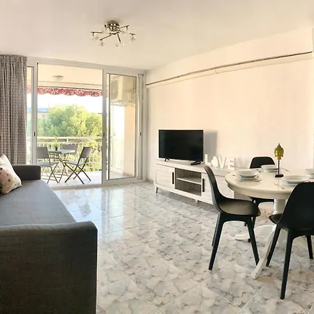 Zaragoza Apartment